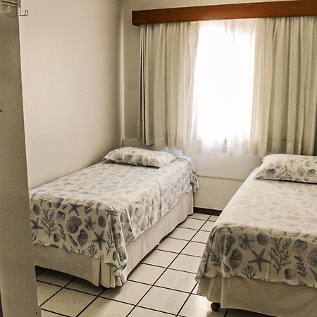 Apartamento Amplo E Completo No Centro Balneário Camboriú Exterior foto