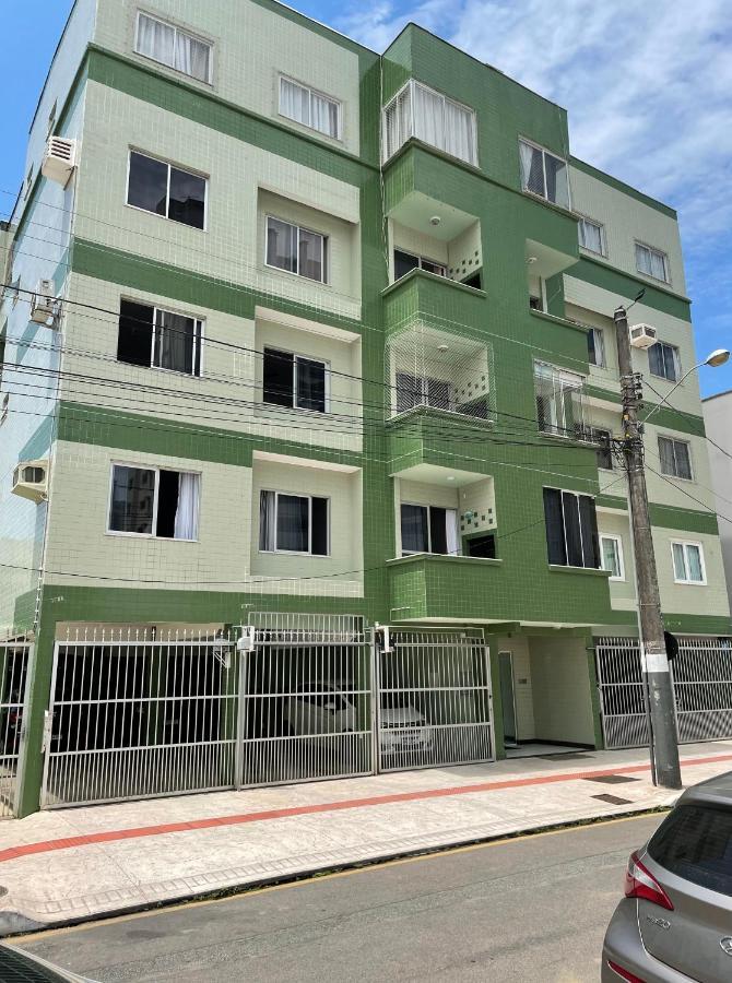 Apartamento Amplo E Completo No Centro Balneário Camboriú Exterior foto