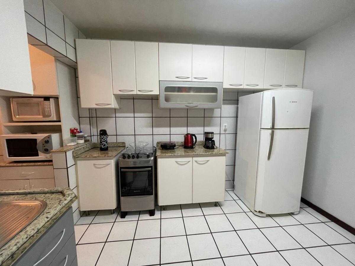 Apartamento Amplo E Completo No Centro Balneário Camboriú Exterior foto