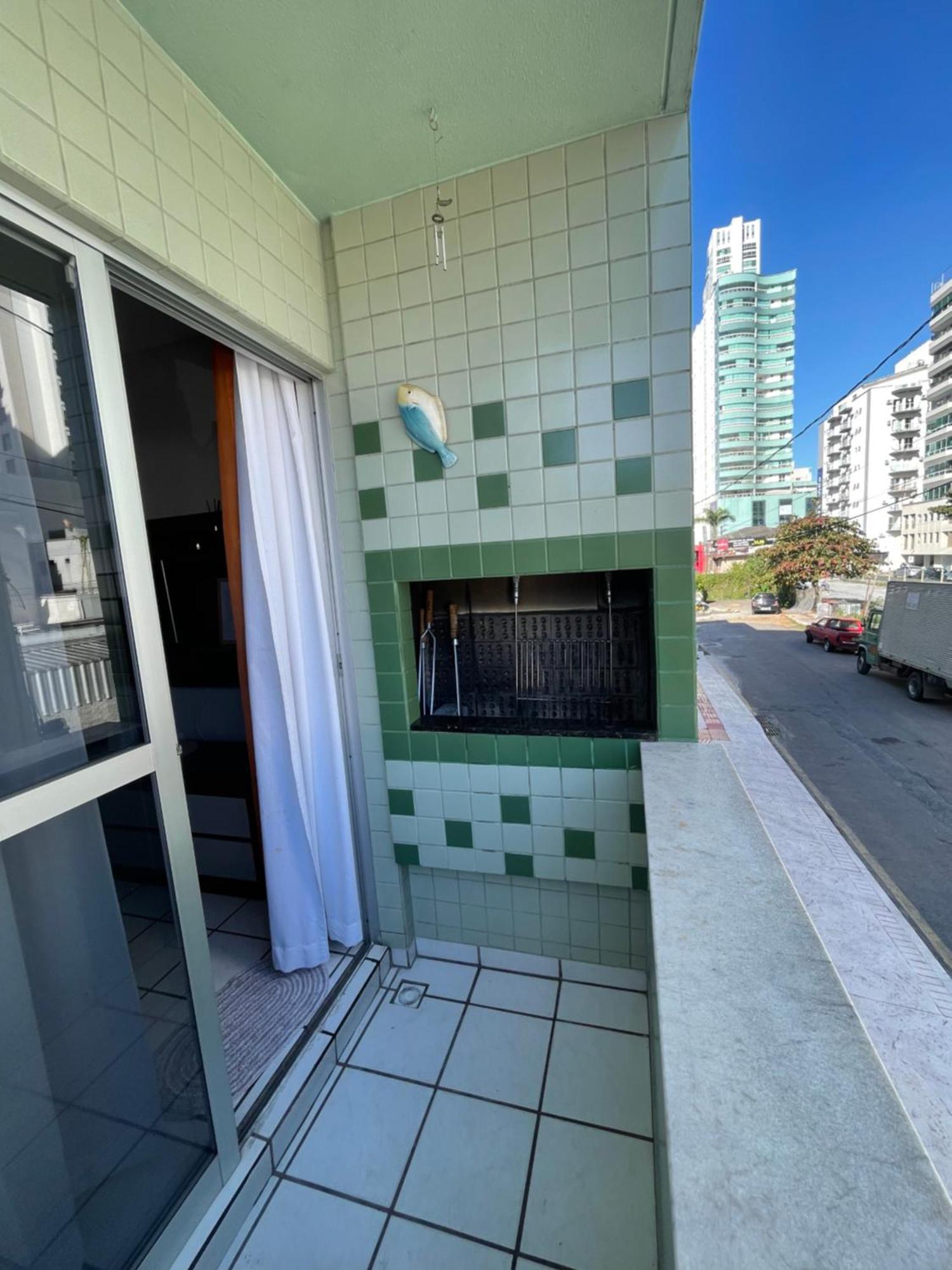 Apartamento Amplo E Completo No Centro Balneário Camboriú Exterior foto